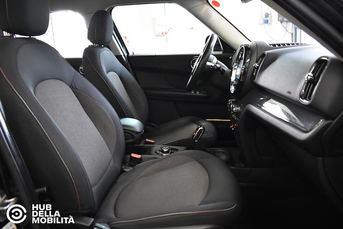 MINI Mini 2.0 Cooper D Business Countryman